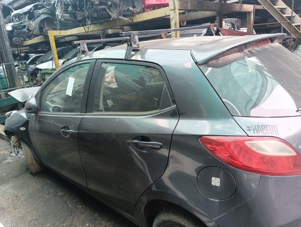  Mazda 2HB 2008    EN DESARME
